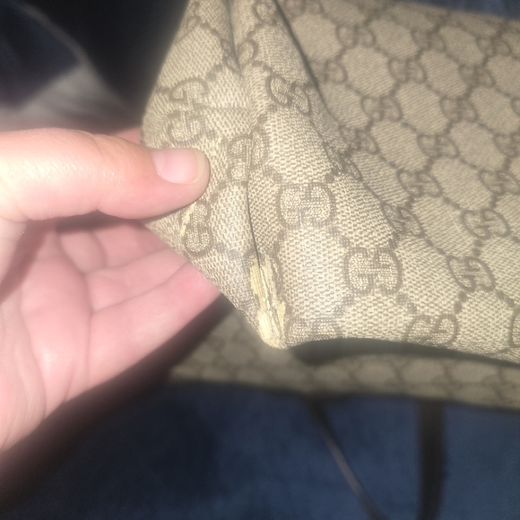 Gucci Beige and Dark Brown Signature Tote - Picture 5 of 14